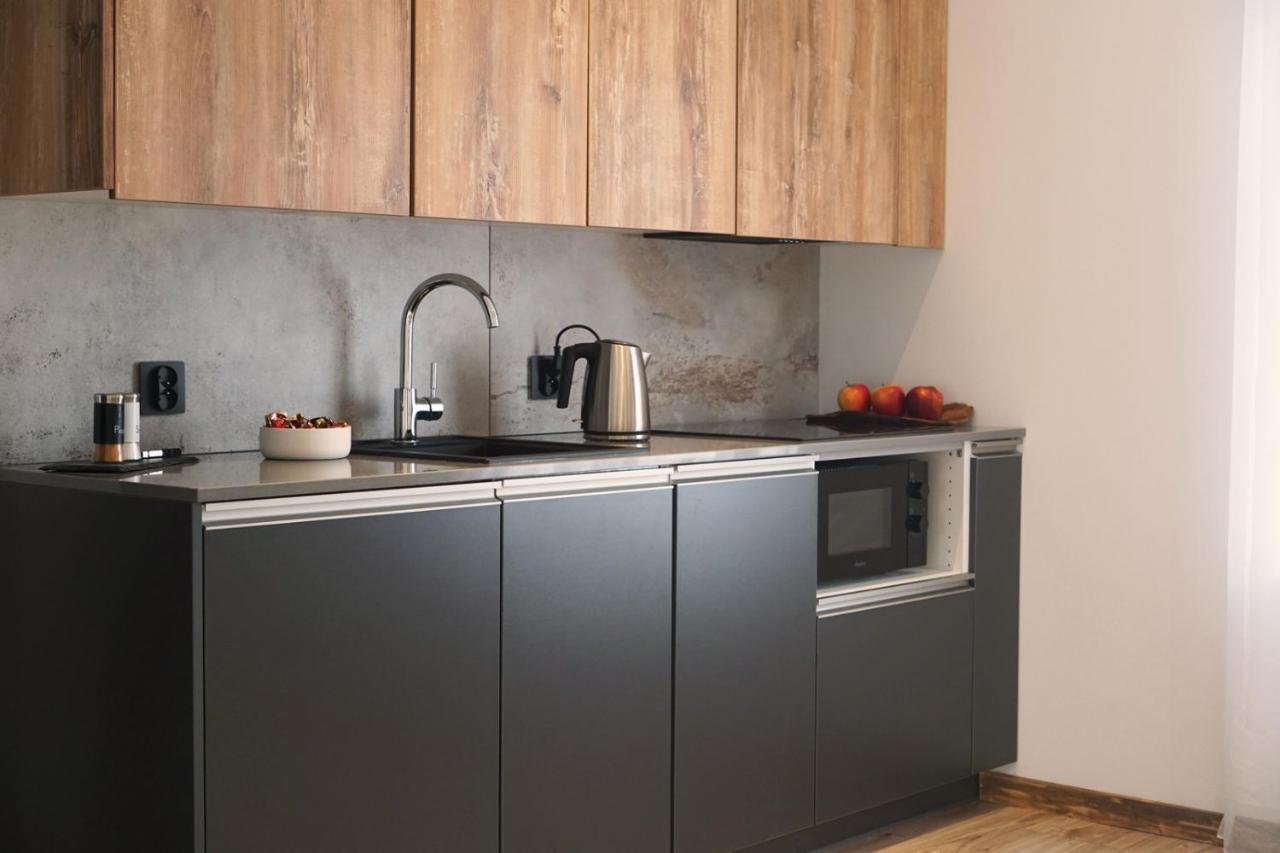 Kamienica Na Nowo Apartamenty Warszawska มรุงโกโว ภายนอก รูปภาพ