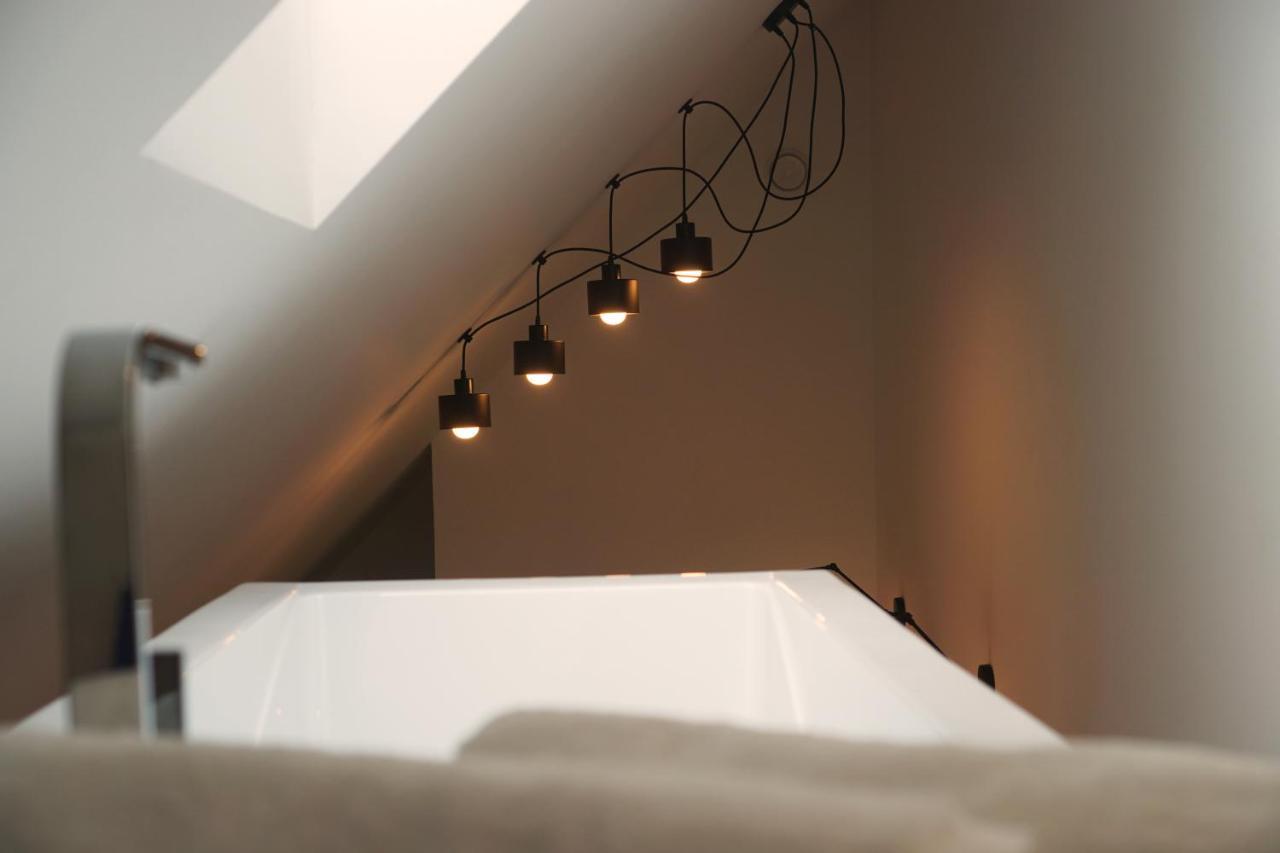 Kamienica Na Nowo Apartamenty Warszawska มรุงโกโว ภายนอก รูปภาพ