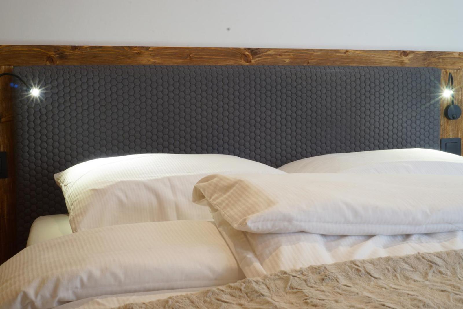 Kamienica Na Nowo Apartamenty Warszawska มรุงโกโว ภายนอก รูปภาพ