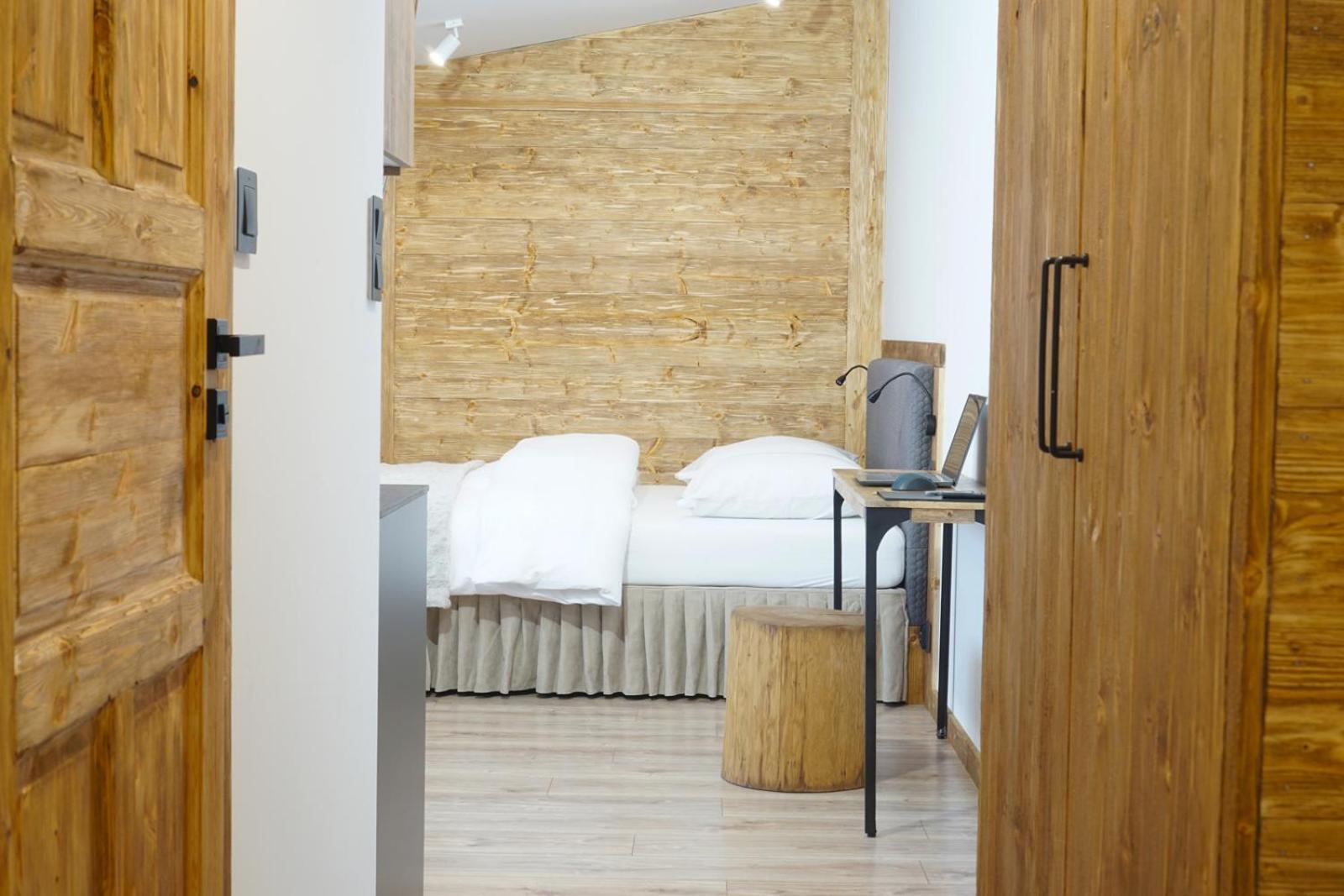 Kamienica Na Nowo Apartamenty Warszawska มรุงโกโว ภายนอก รูปภาพ